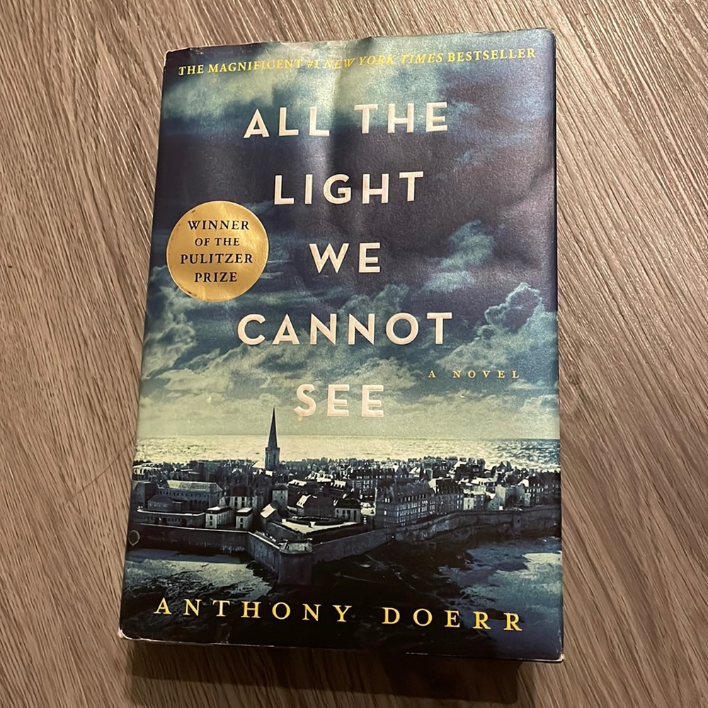 Hardcover All the light We Cannot See book